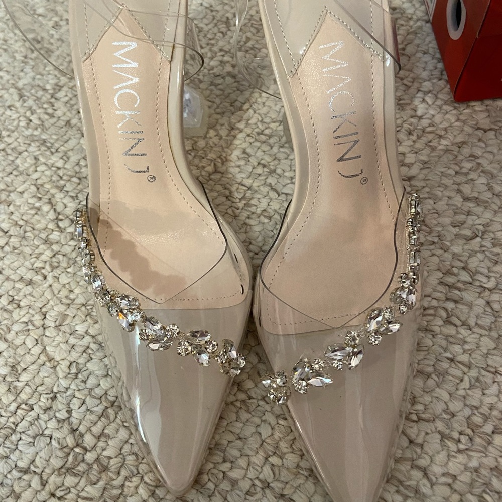 Clear Heels NWOT
